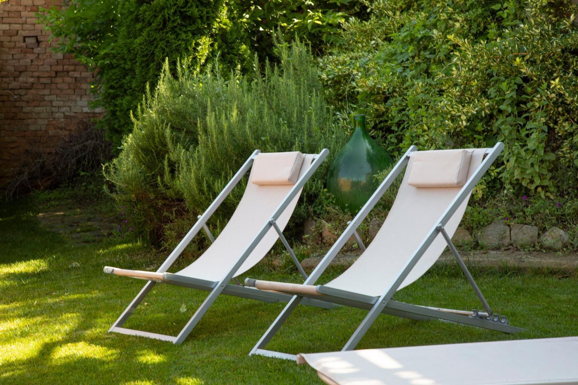 Casa Graziella- Appartamenti Vacanze Portacomaro Luaran gambar